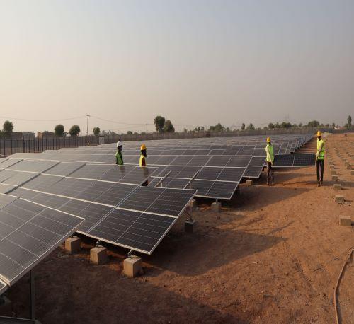 Elite solutions team plugin the solar panels.